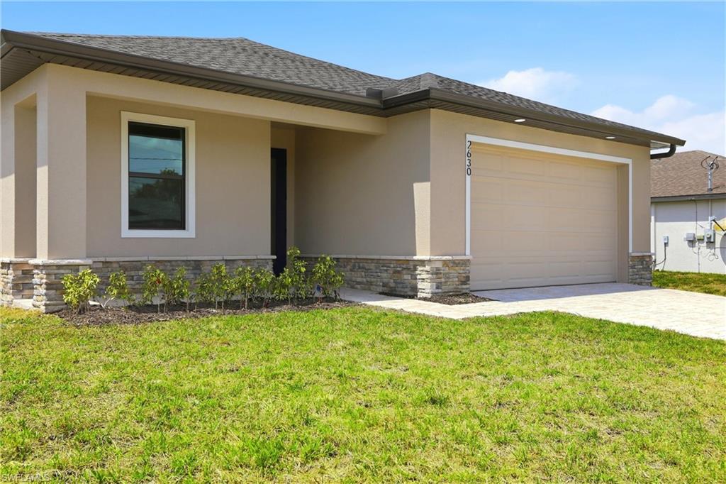 CAPE CORAL - Residential Lease