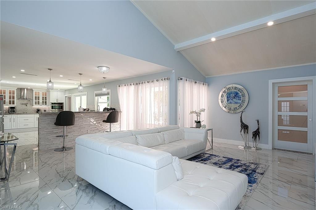 GOLDEN GATE CITY - Residential