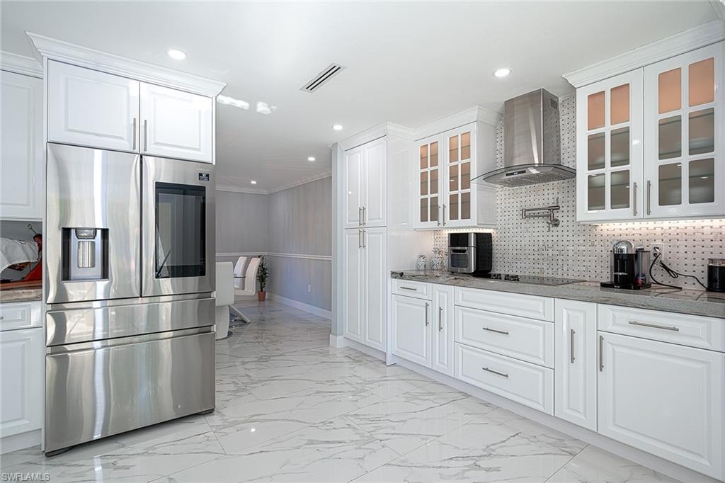 GOLDEN GATE CITY - Residential