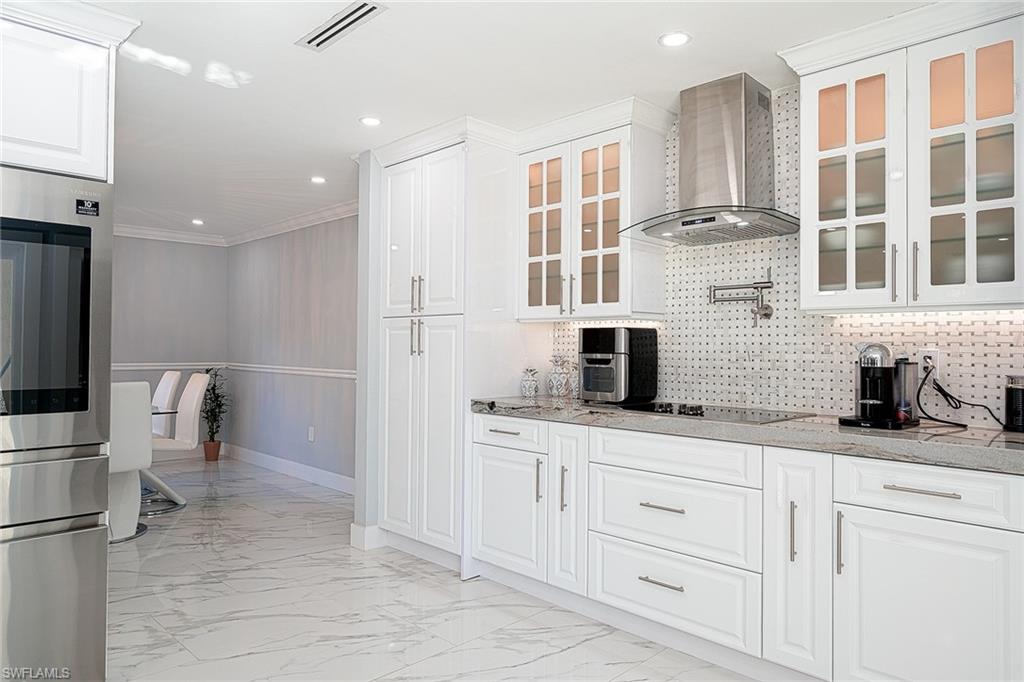 GOLDEN GATE CITY - Residential