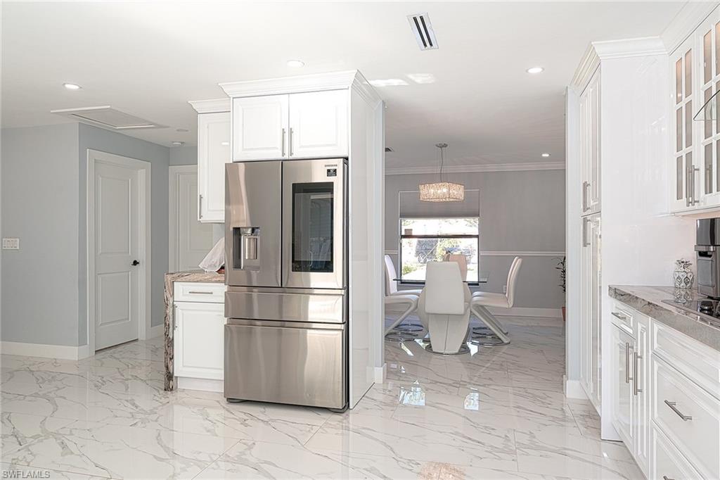 GOLDEN GATE CITY - Residential