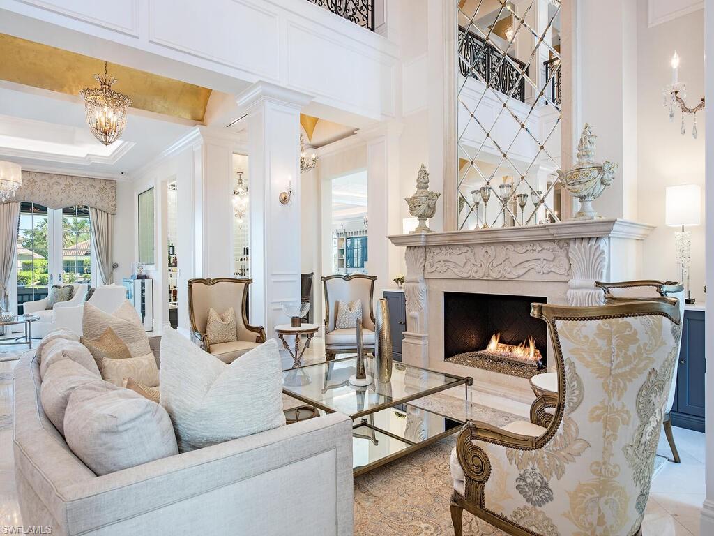 PARK SHORE - Residential