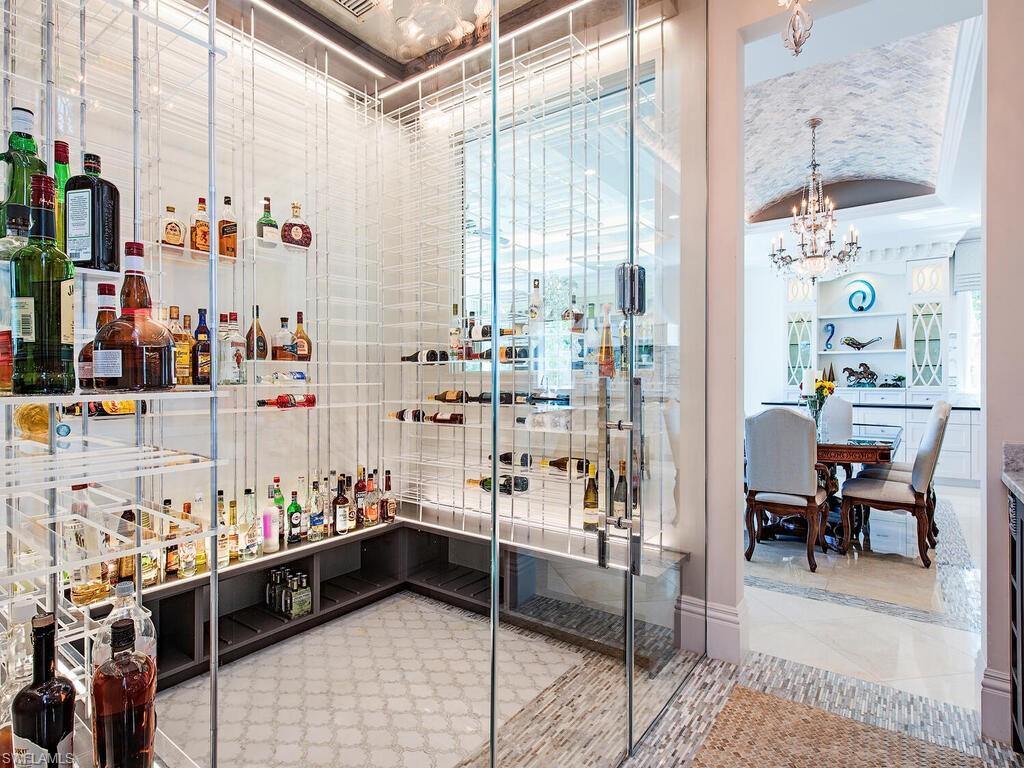 PARK SHORE - Residential