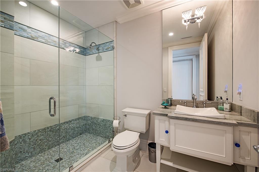 PARK SHORE - Residential