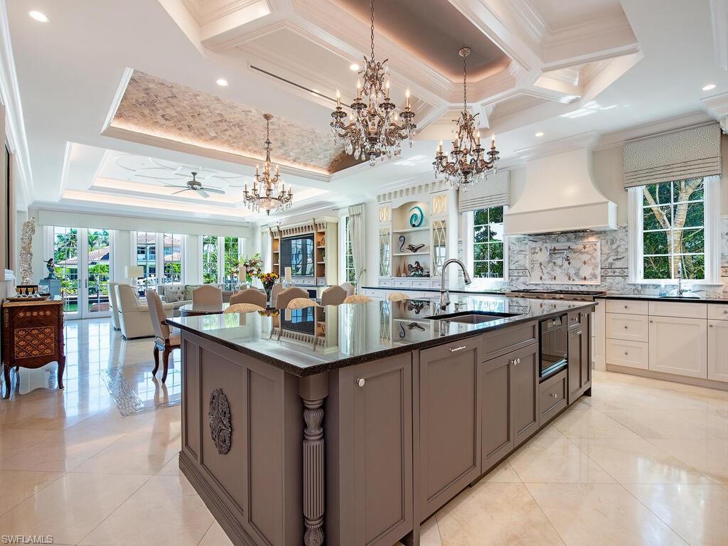 PARK SHORE - Residential