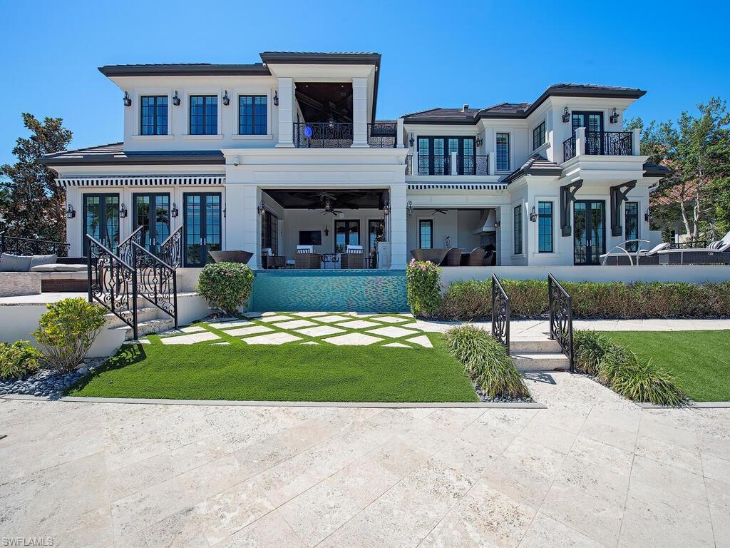 PARK SHORE - Residential