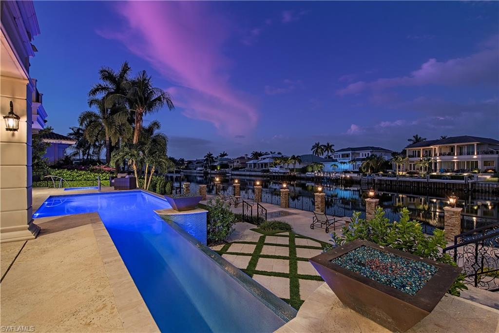 PARK SHORE - Residential