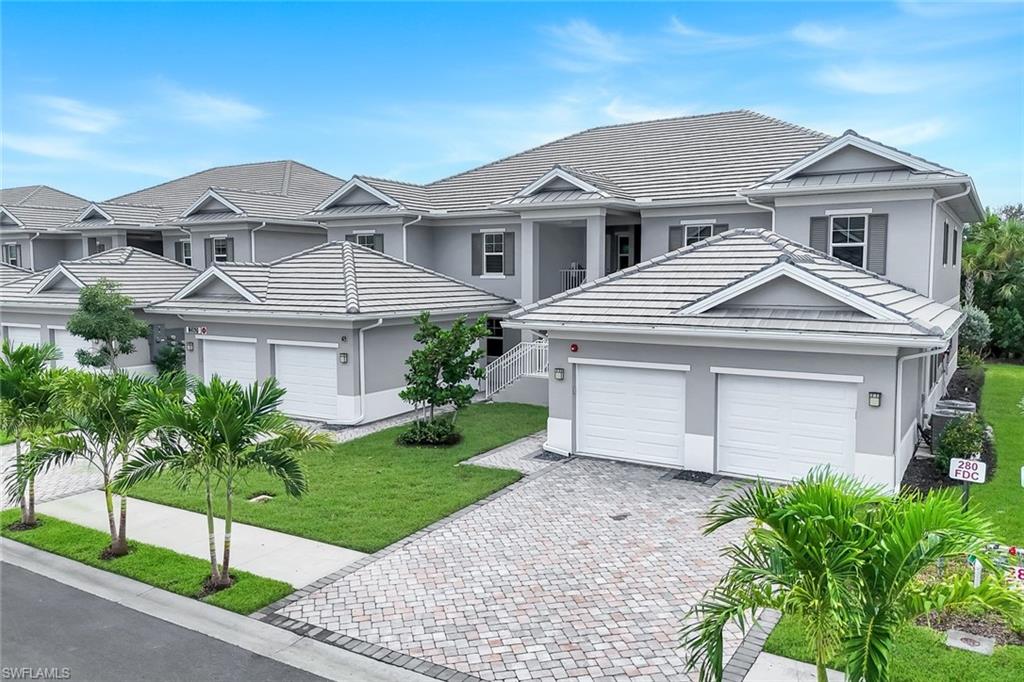 286 Indies DR E 101,102,201,202