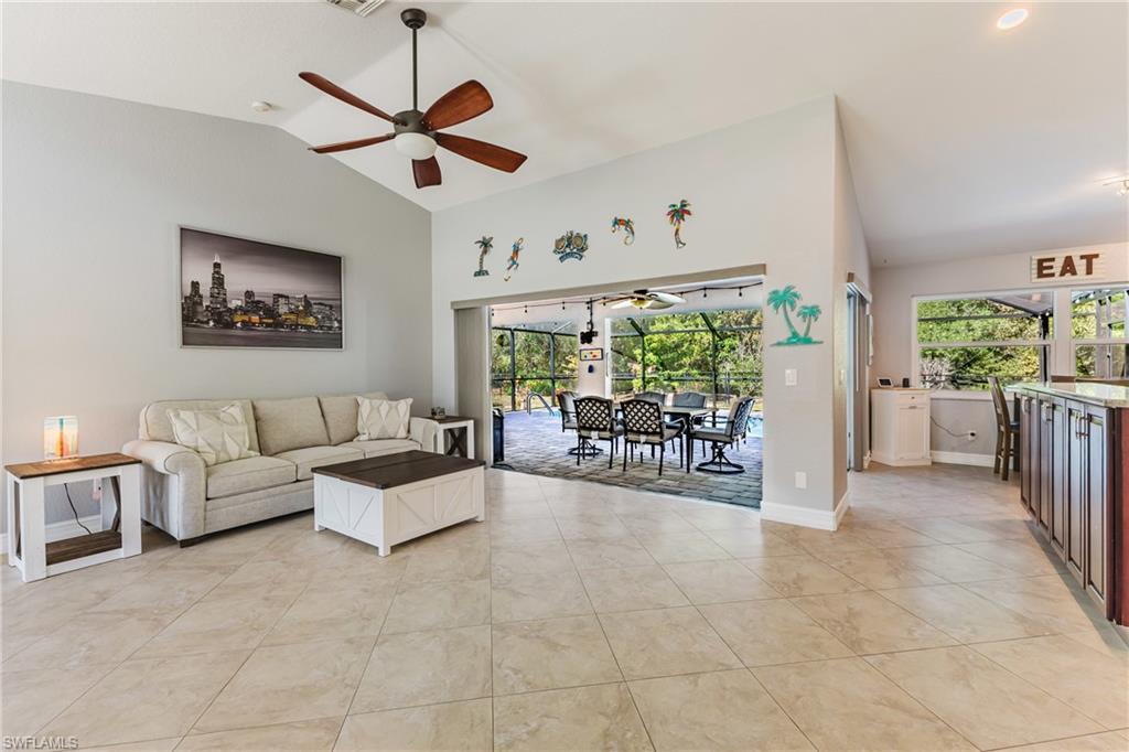 WOODLAND HOLLOW ESTATES - Residential