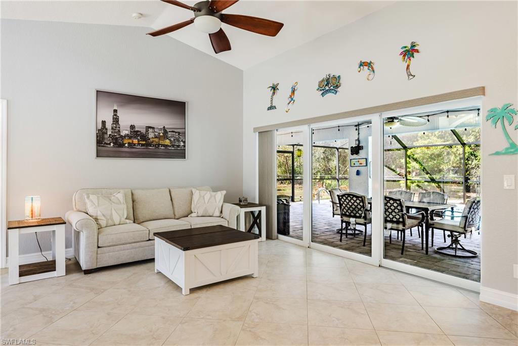 WOODLAND HOLLOW ESTATES - Residential