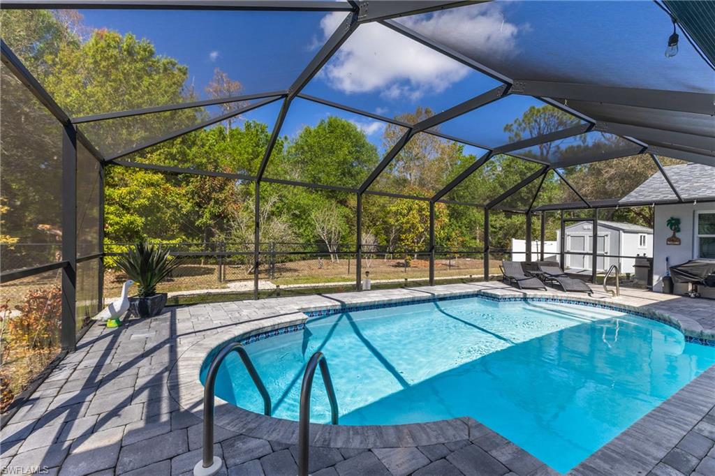 WOODLAND HOLLOW ESTATES - Residential