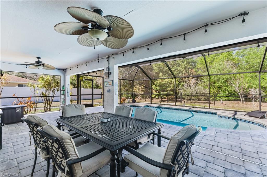 WOODLAND HOLLOW ESTATES - Residential