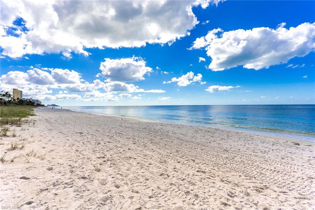 VANDERBILT BAY - Residential