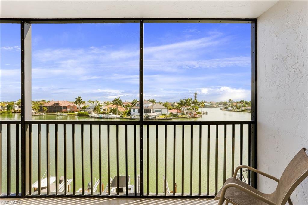 VANDERBILT BAY - Residential