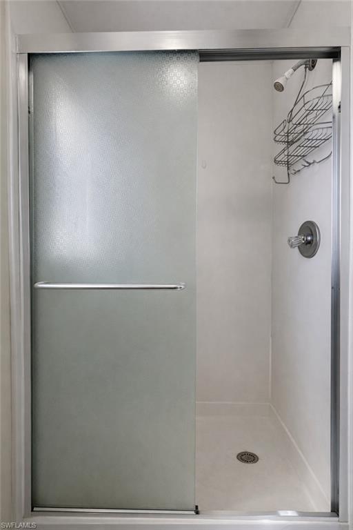 SOUTHPARK WOODS CONDO - Residential Lease