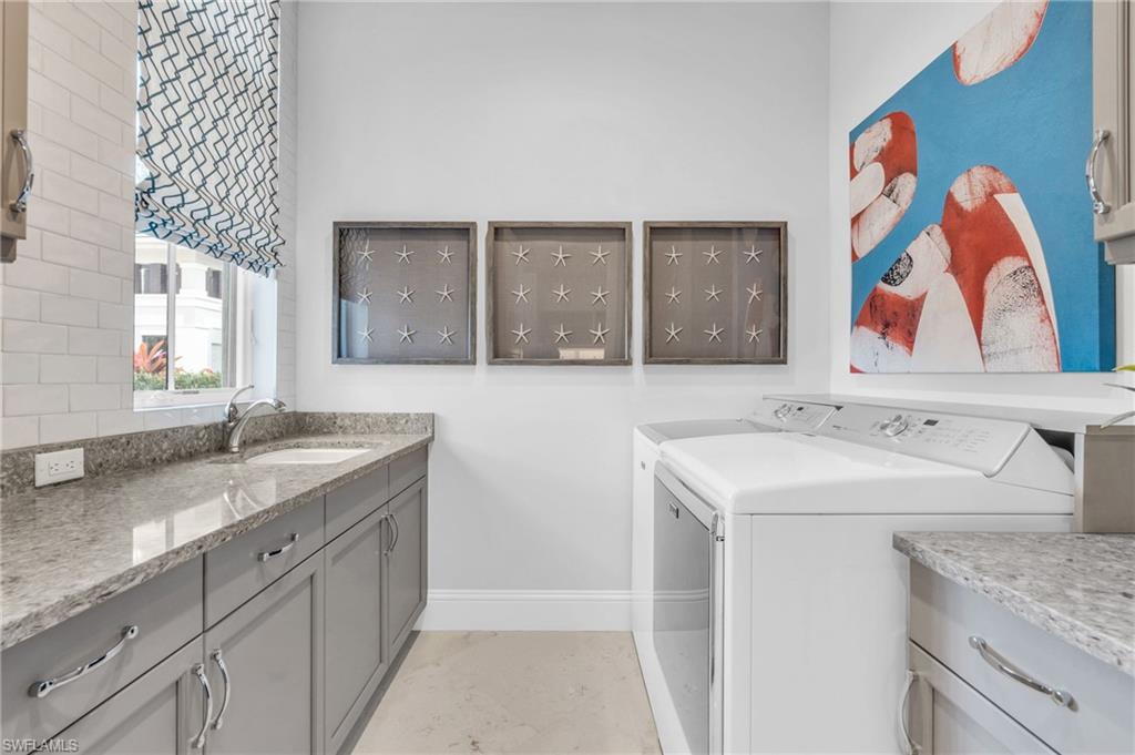 QUAIL WEST - Residential