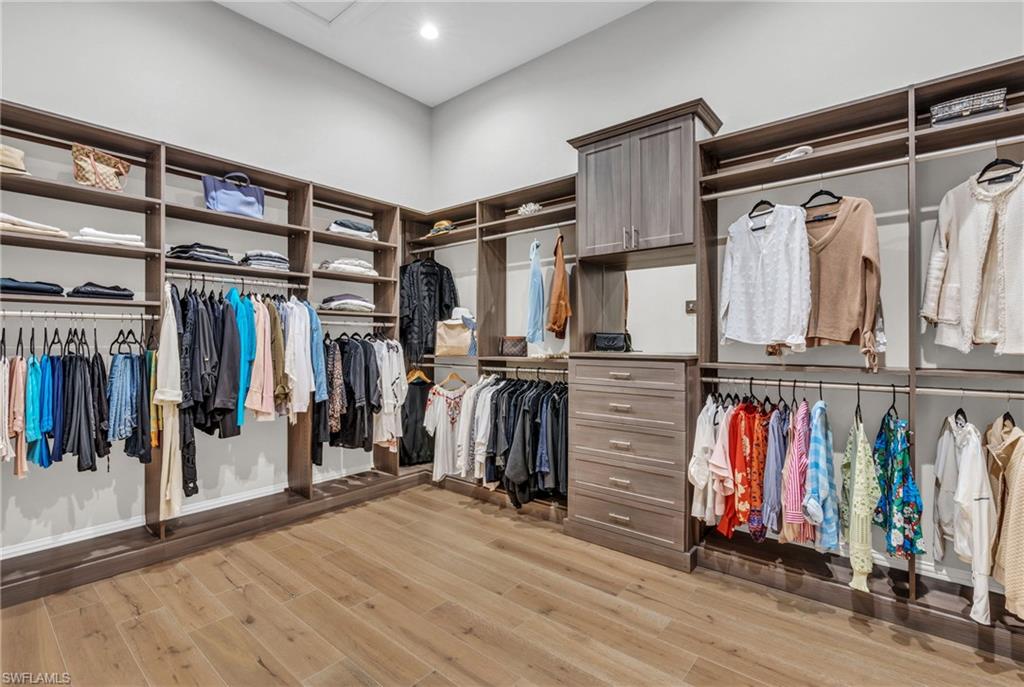 QUAIL WEST - Residential