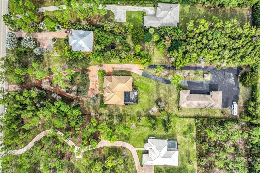 OAKES ESTATES - Residential