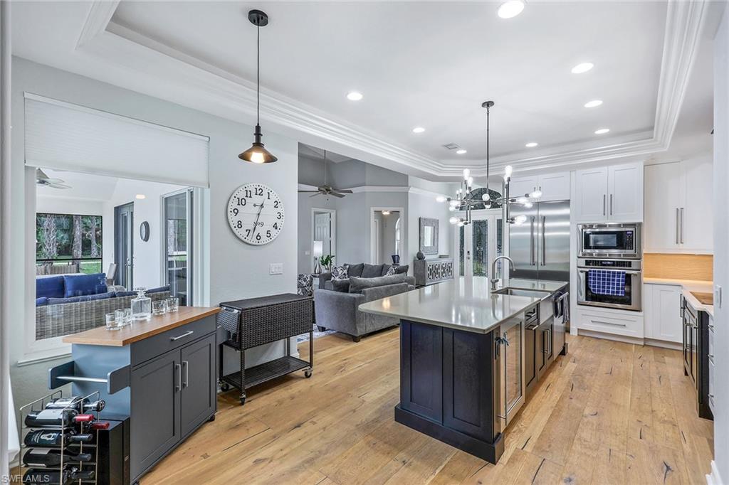 OAKES ESTATES - Residential