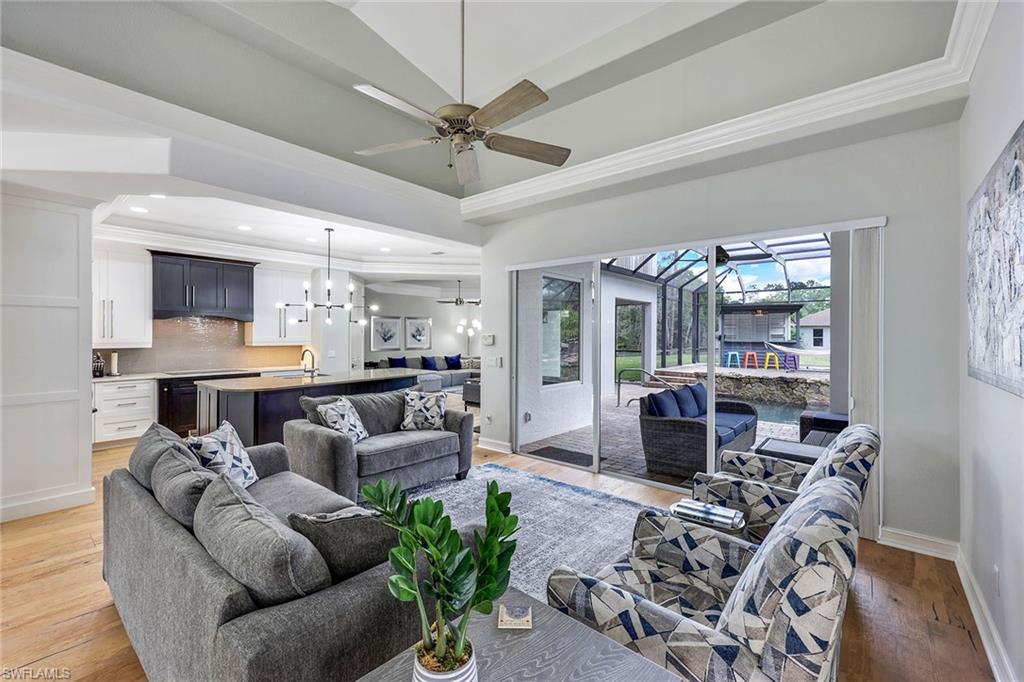 OAKES ESTATES - Residential