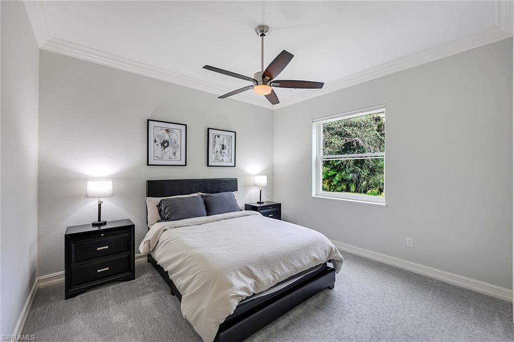 OAKES ESTATES - Residential