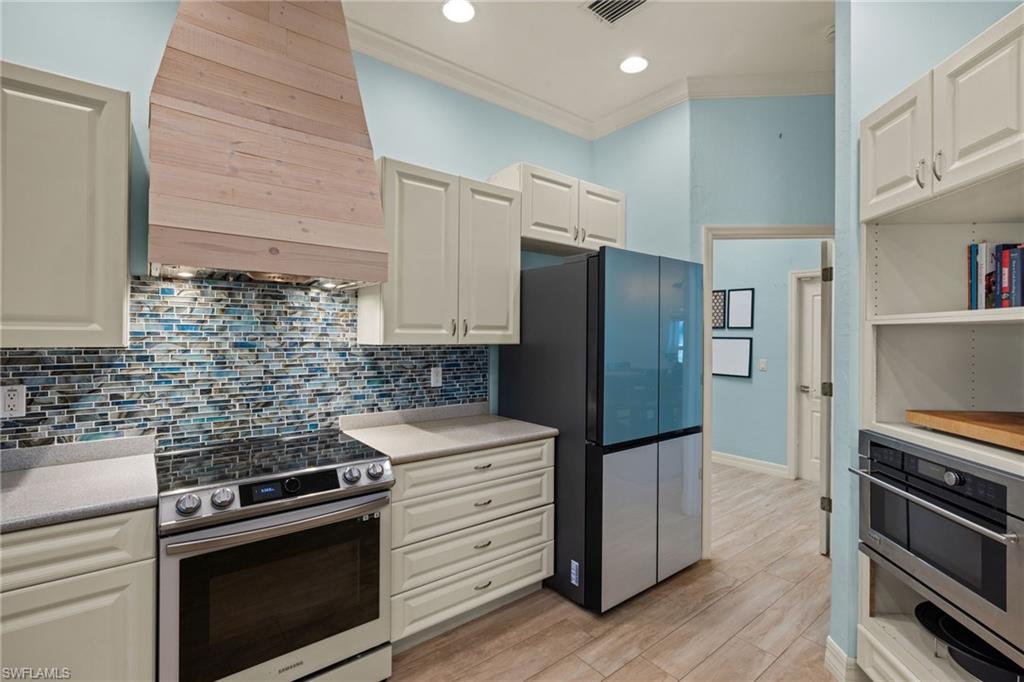 PINE ISLAND - Residential