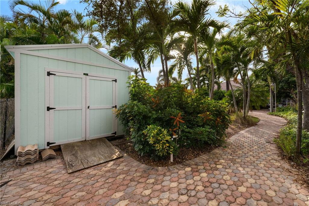 PINE ISLAND - Residential