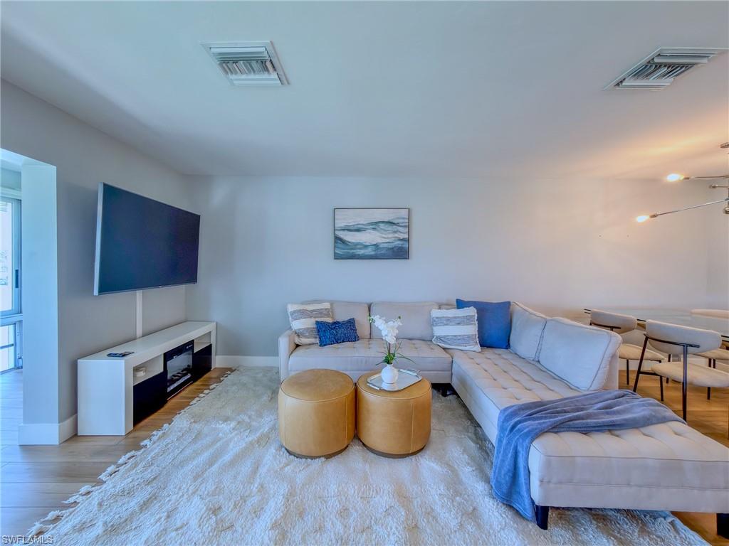 AMBASSADOR CLUB - Residential Lease