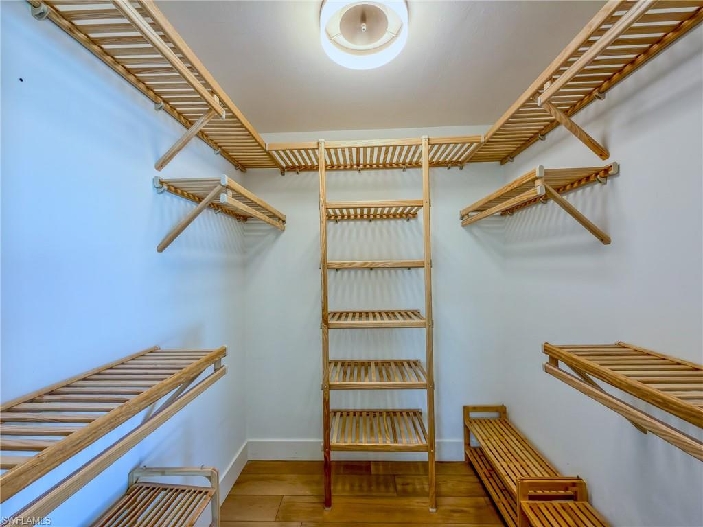 AMBASSADOR CLUB - Residential Lease