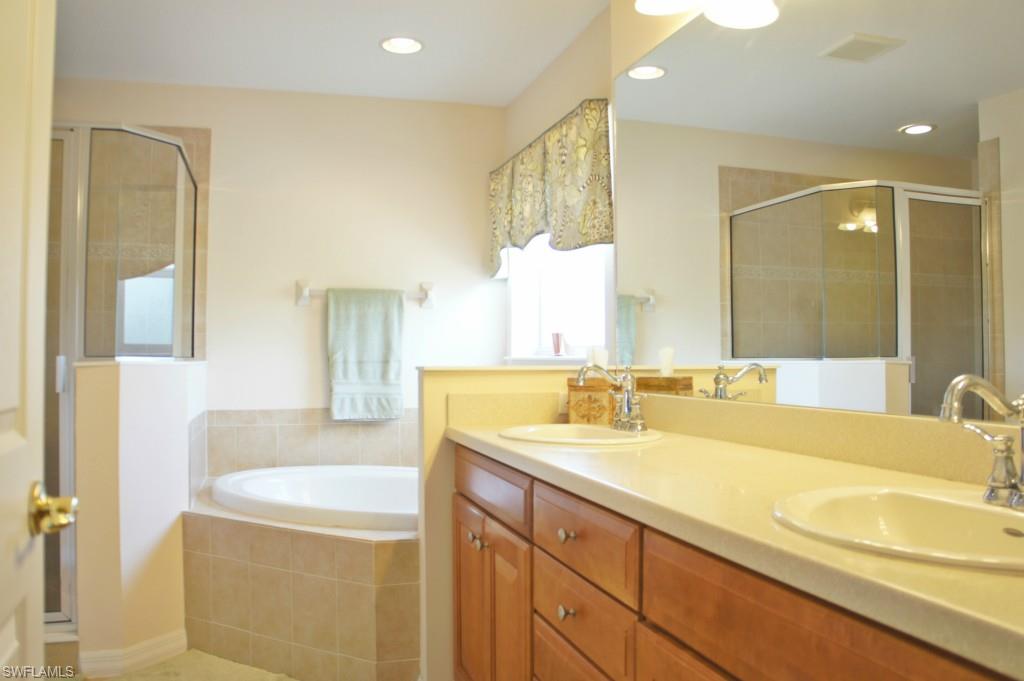 STONEYBROOK - Residential