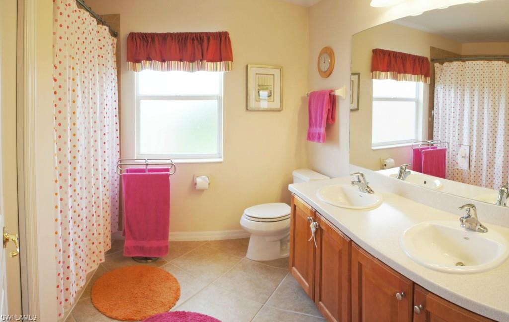 STONEYBROOK - Residential