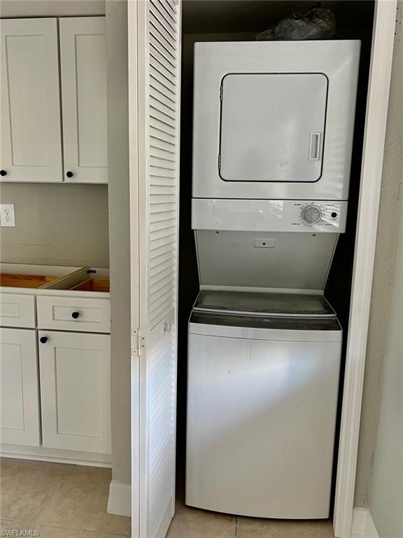 PARKWAY VILLAGE - Residential Lease