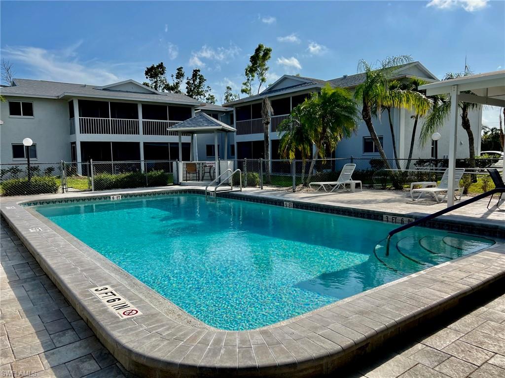 PARKWAY VILLAGE - Residential Lease