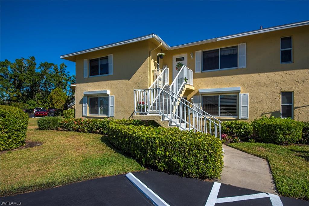 GLADES COUNTRY CLUB - Residential