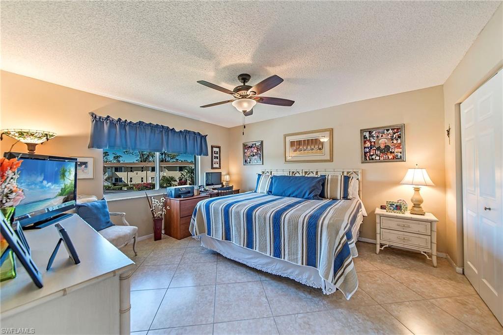 GLADES COUNTRY CLUB - Residential