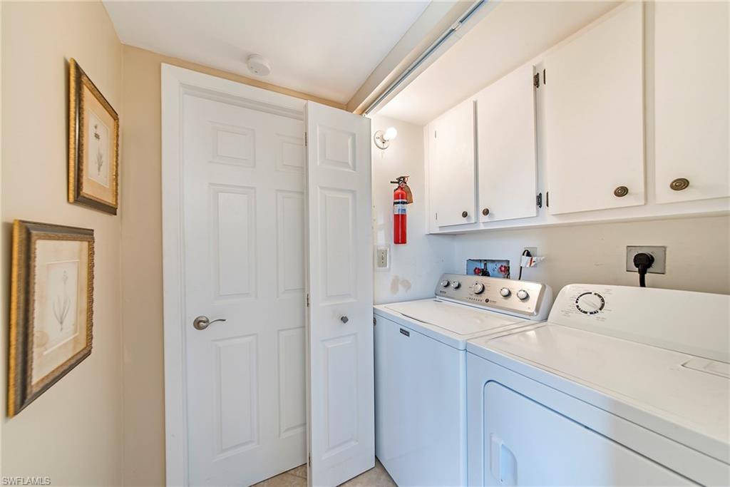 GLADES COUNTRY CLUB - Residential