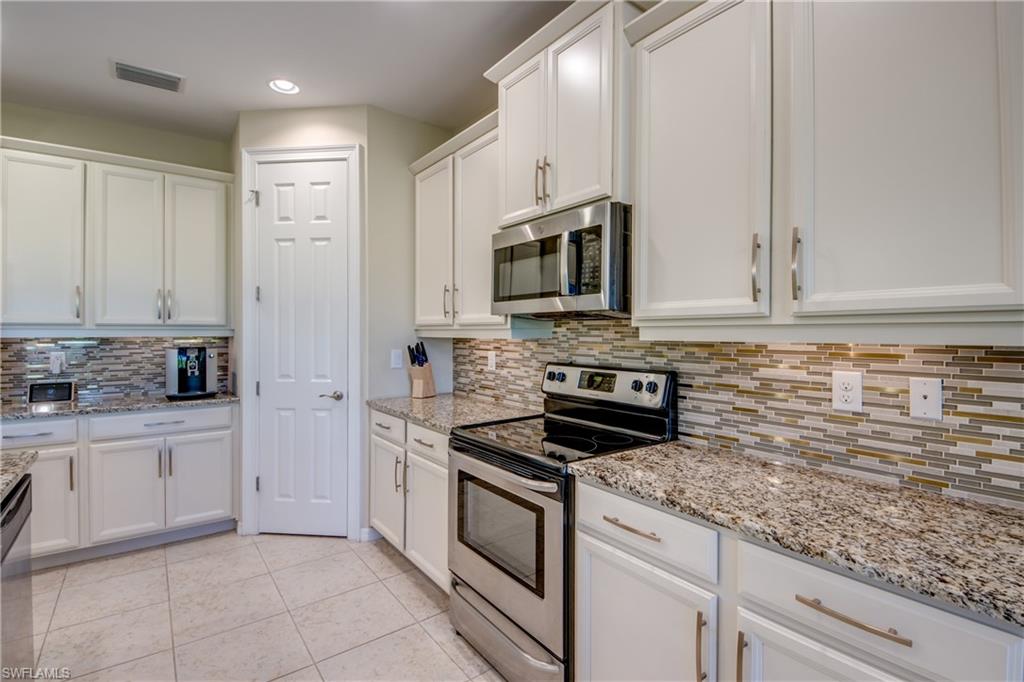 TANGLEWOOD - Residential