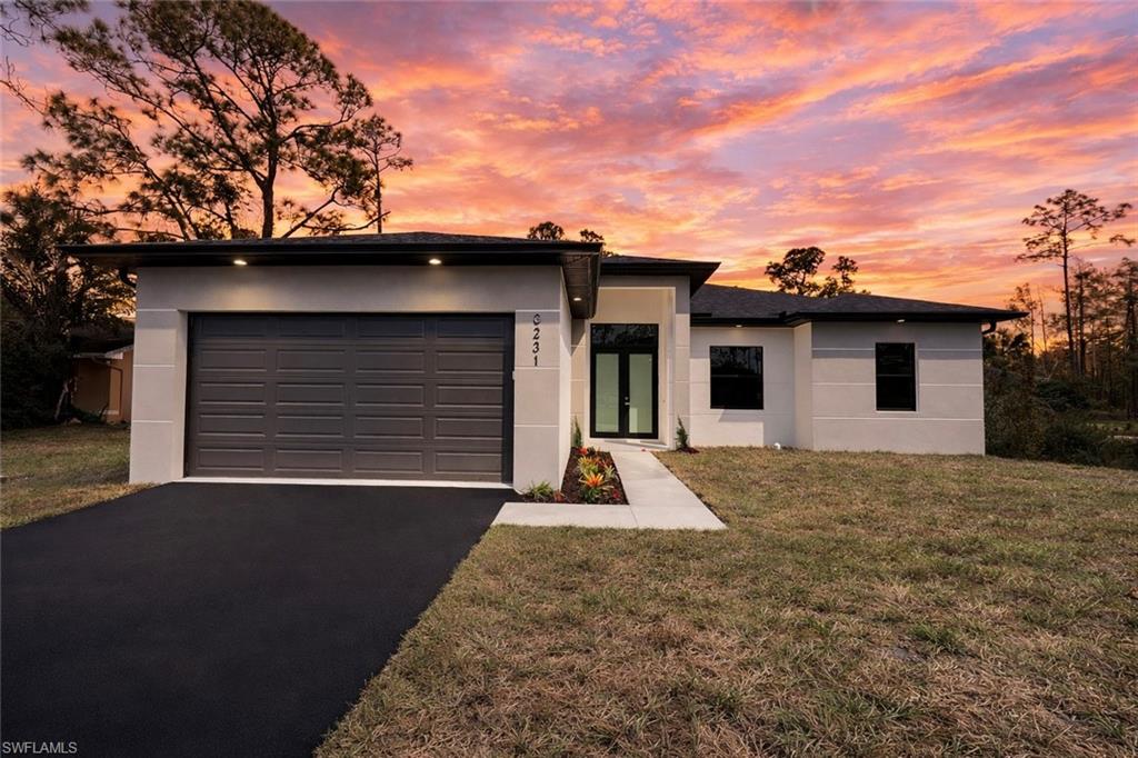 GOLDEN GATE ESTATES - Residential