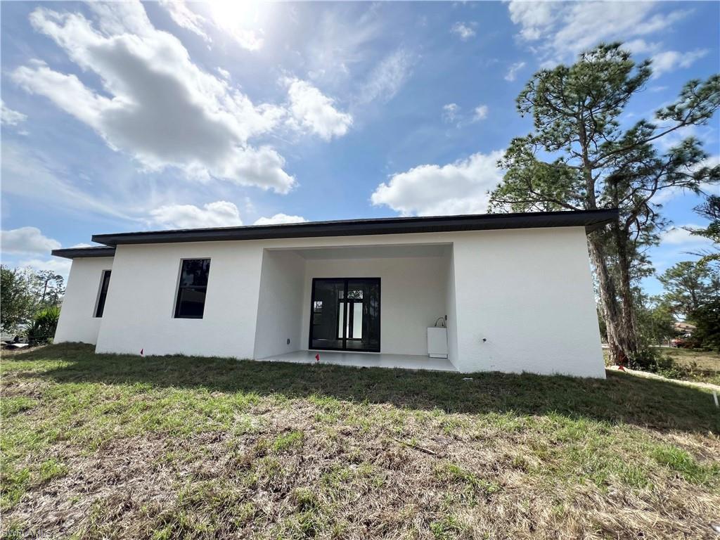 GOLDEN GATE ESTATES - Residential