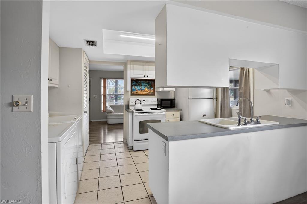 LAKEWOOD TERRACE - Residential