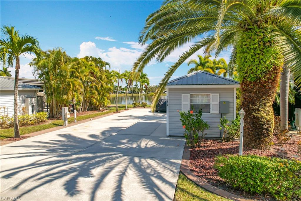 5731 Cypresswoods Resort DR