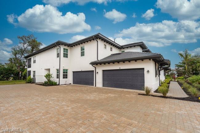 FAIRGROVE - Residential Lease