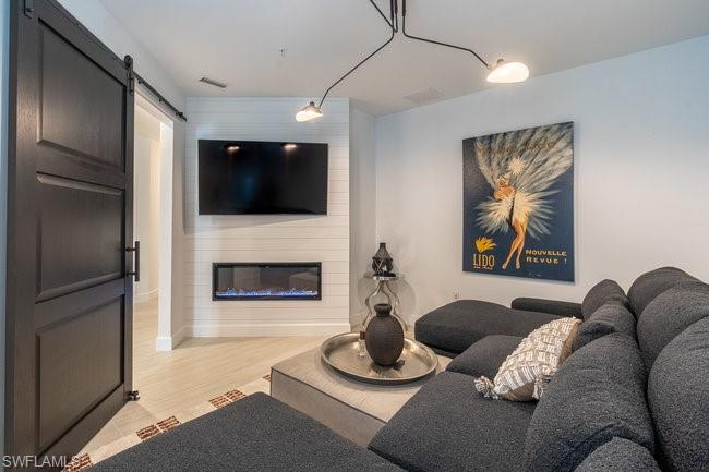 FAIRGROVE - Residential Lease