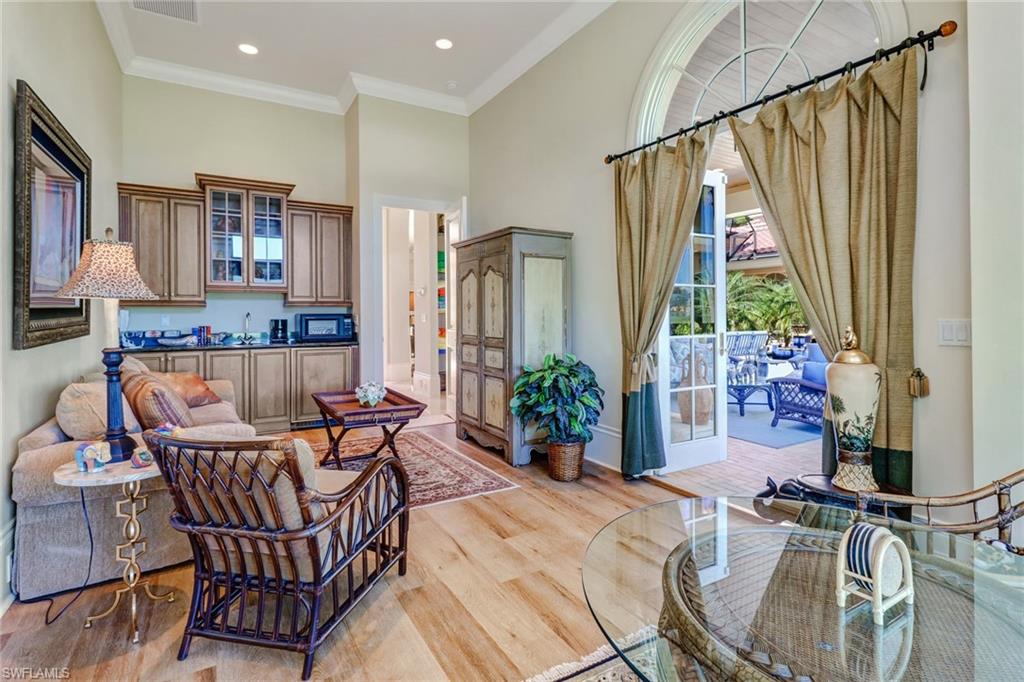 QUAIL WEST - Residential