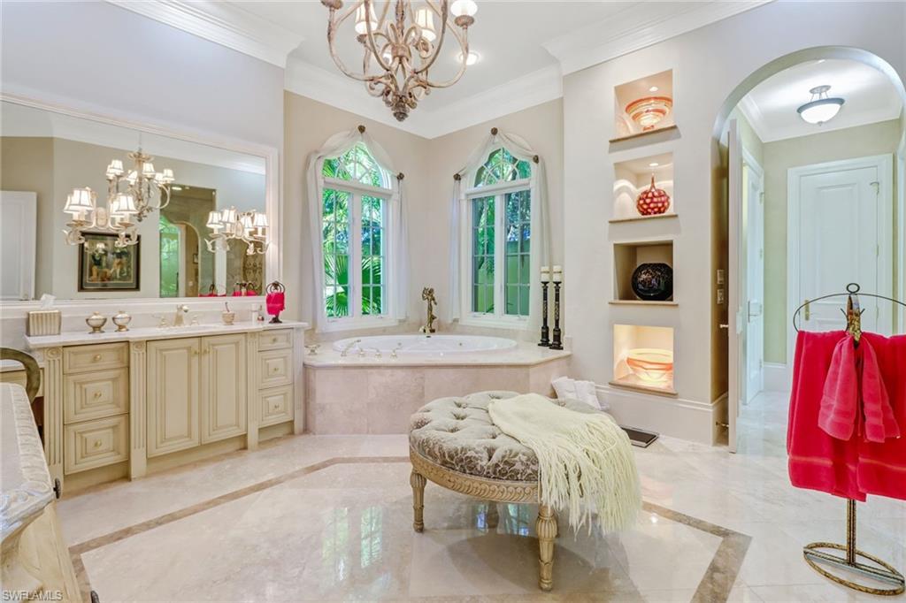 QUAIL WEST - Residential