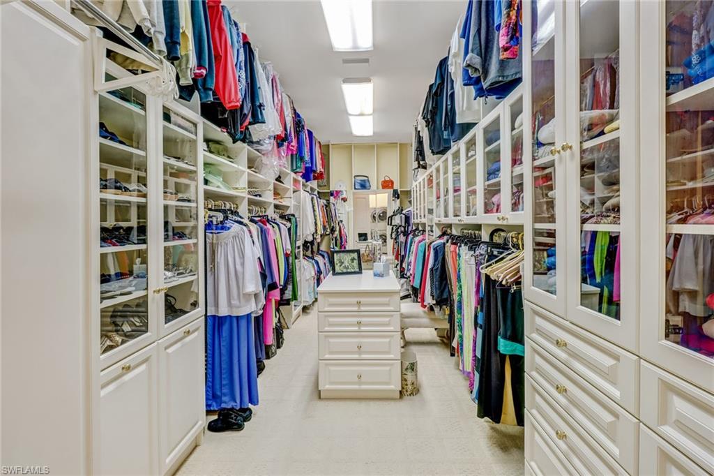 QUAIL WEST - Residential