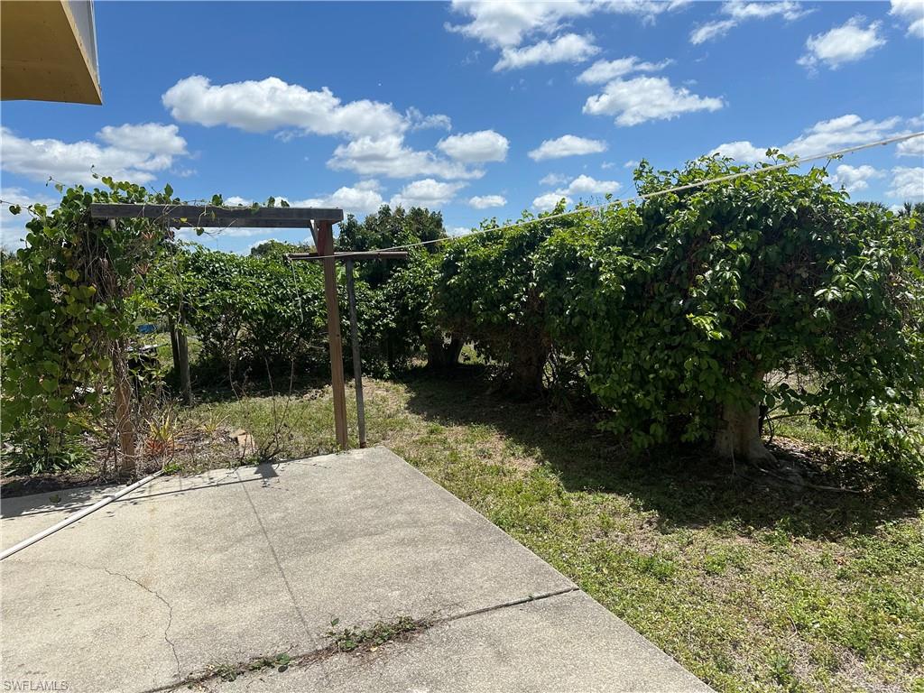 PINE ISLAND - Residential Lease