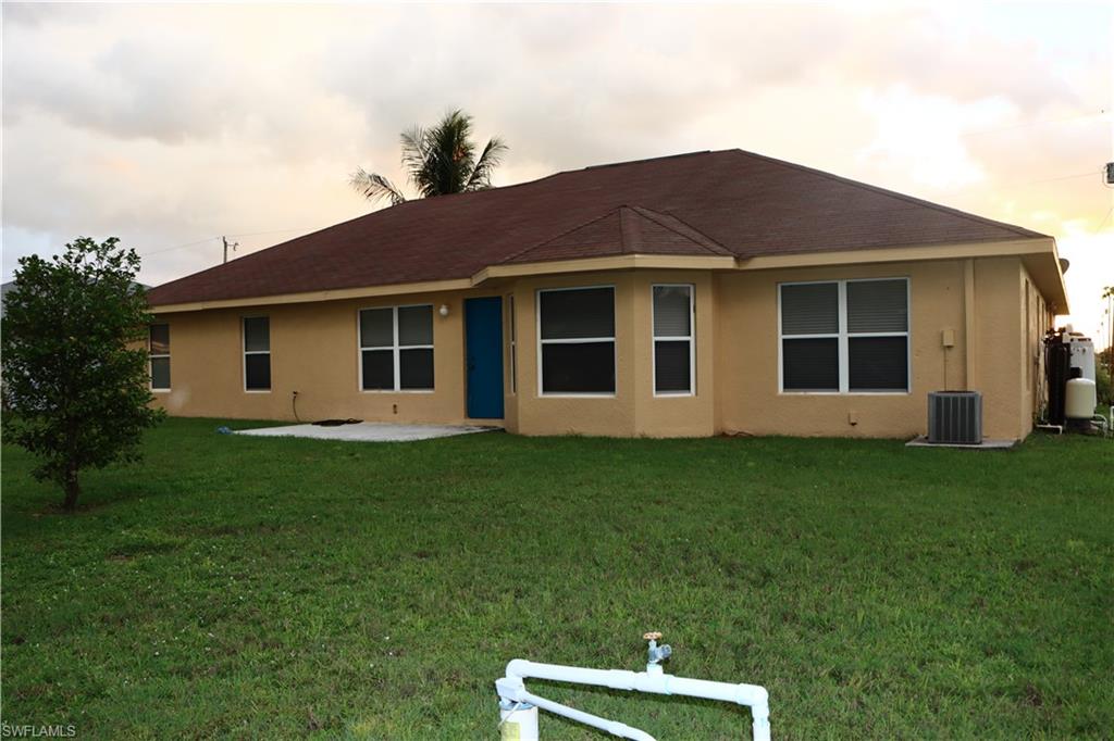 CAPE CORAL - Residential