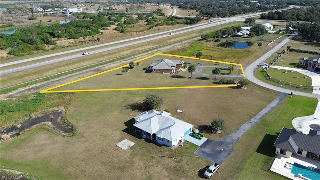 LABELLE ESTATES - Residential