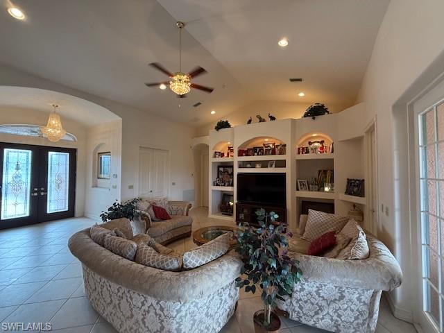 LABELLE ESTATES - Residential